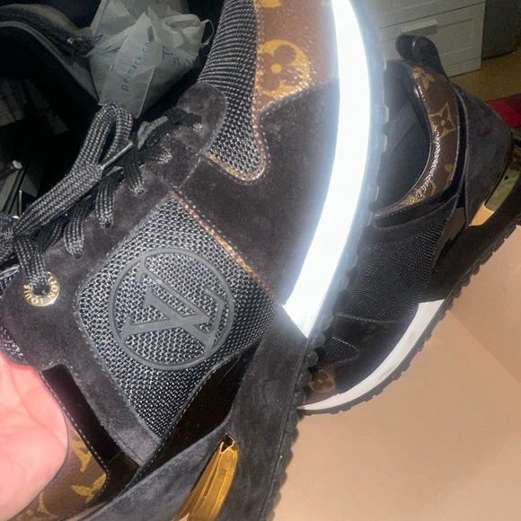 LOUIS VUITTON BROWN BLACK RICH GOLD SNEAKERS - Picture 3 of 5